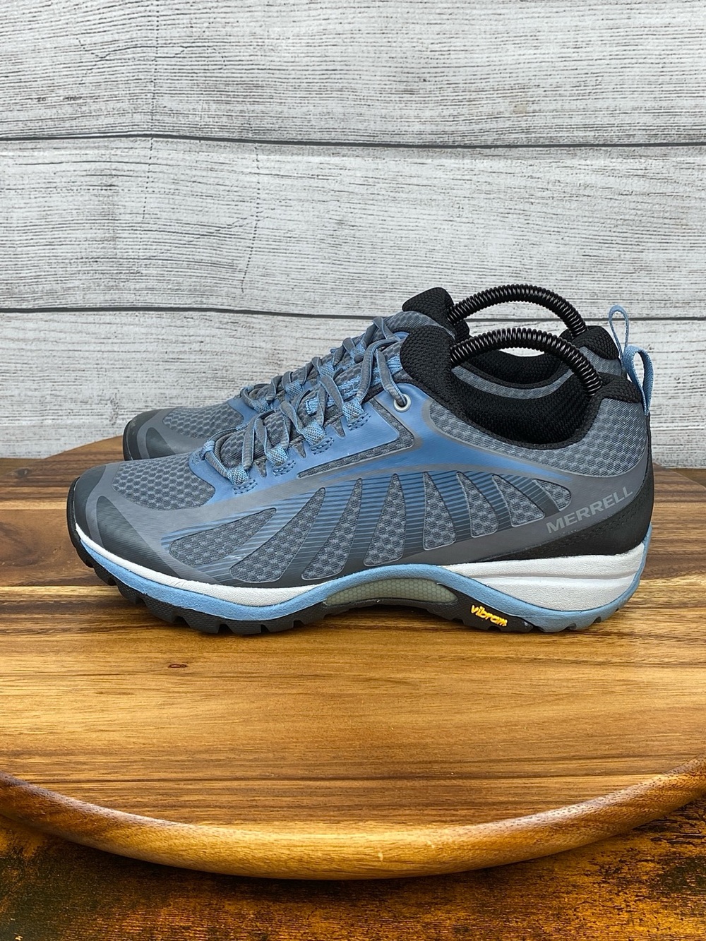 Merrell Women’s Siren Edge 3 Rock Grey Blue Vibram Hiking Shoe Size 8.5